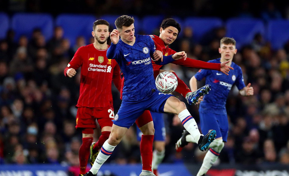 F1中国赛观众刷新纪录，票价这么贵售罄，顶级赛事为啥都在上海